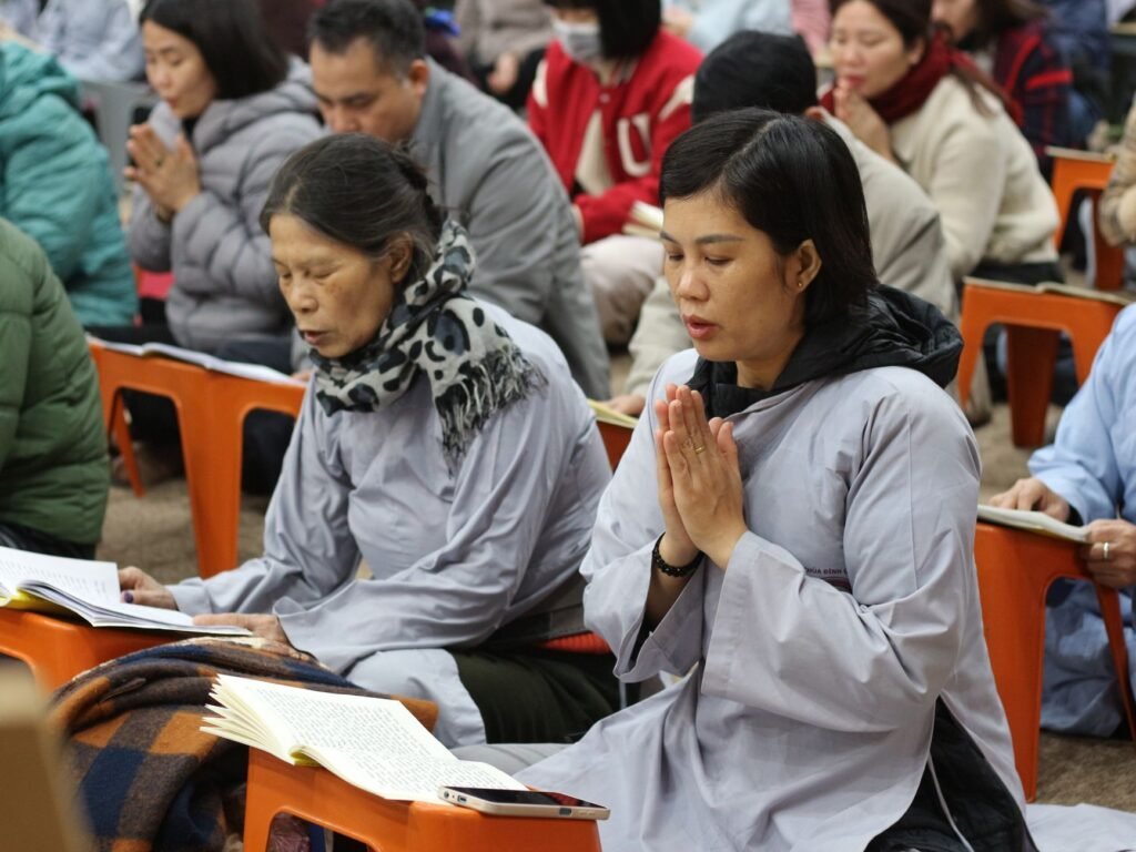 Community prayer offers support and strength in times of worry